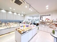株式会社モンプレジール