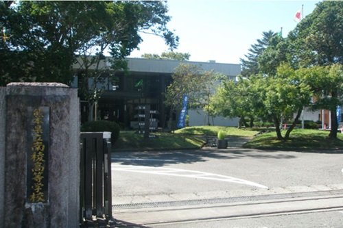 熊本県立南稜高等学校外観