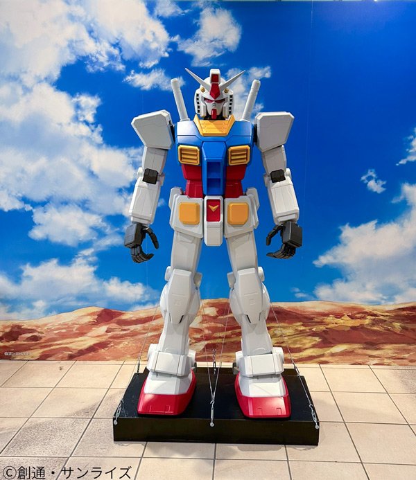 ガンダムが好き！様 E2 山陽自動車道 福山SA（上り線）でガンダムの限定Tシャツやトート