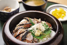 土佐清水さば漬け丼